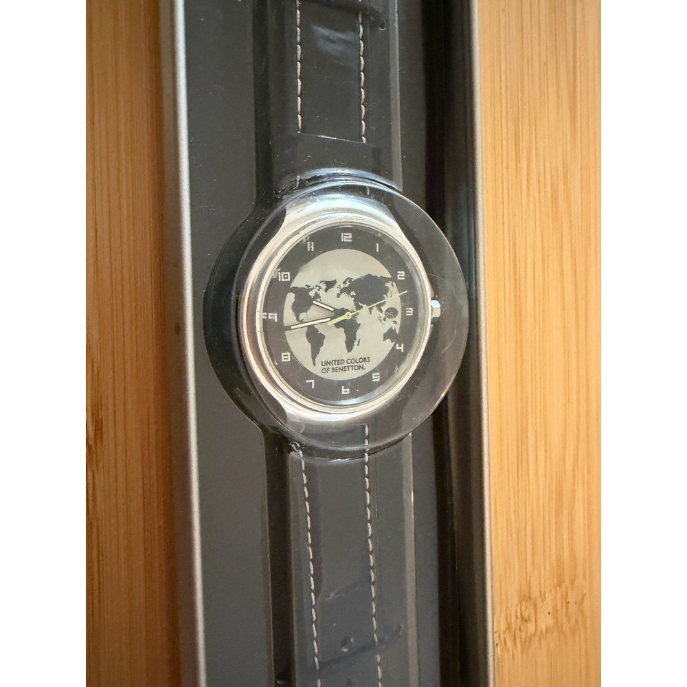 NIB Vintage 80s United Colors of Benetton Camel Cigarettes World Watch in Case - Picture 8 of 16